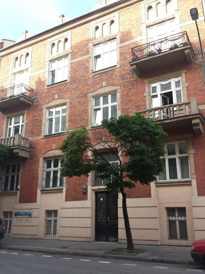 Krakow Inn Hostel Εξωτερικό φωτογραφία